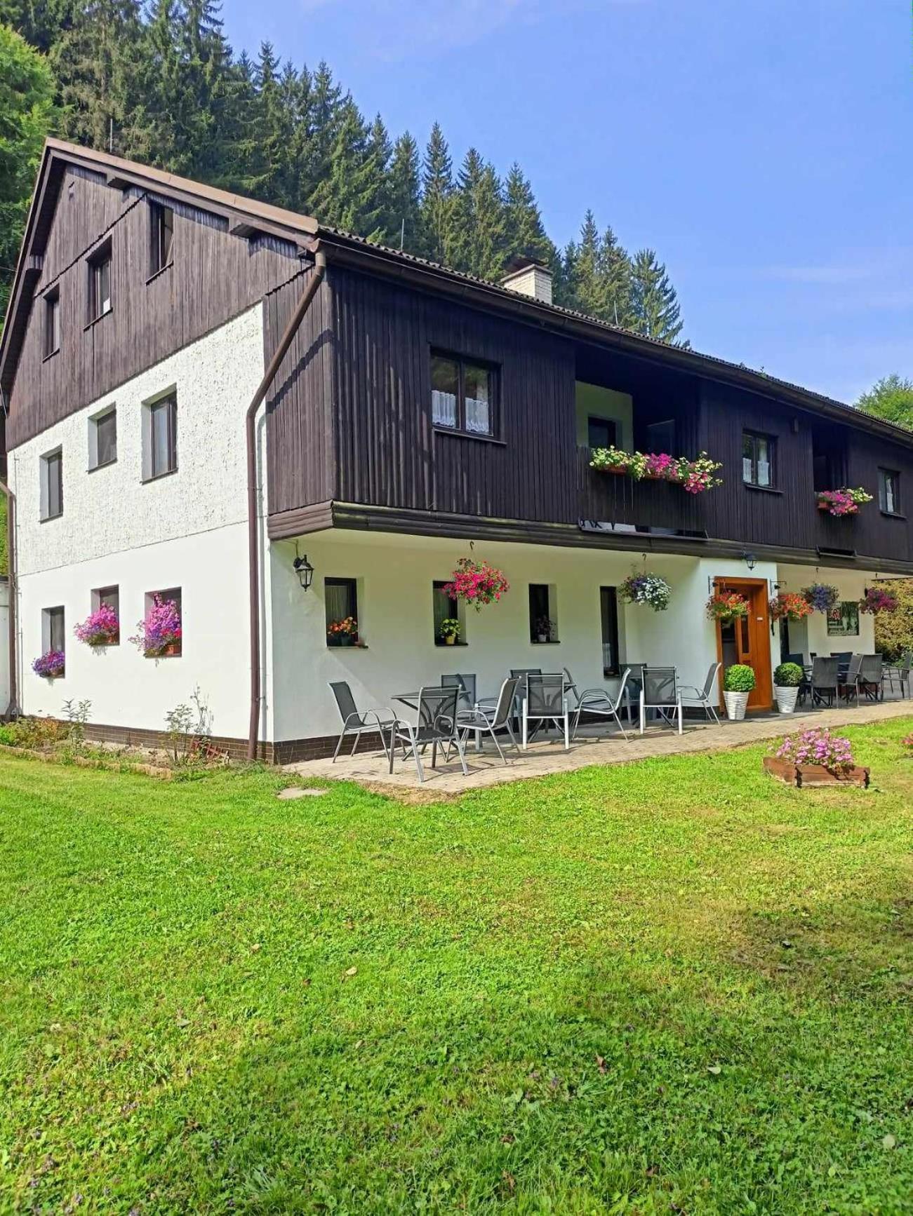 Pension Tara Teplice nad Metují Exterior foto